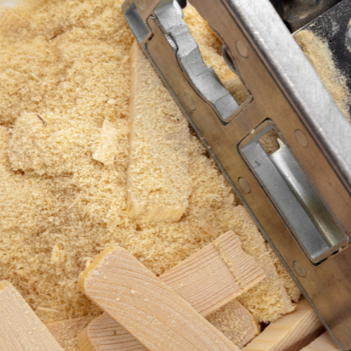 Čím zasypat suchý záchod- piliny, popel nebo bakterie4